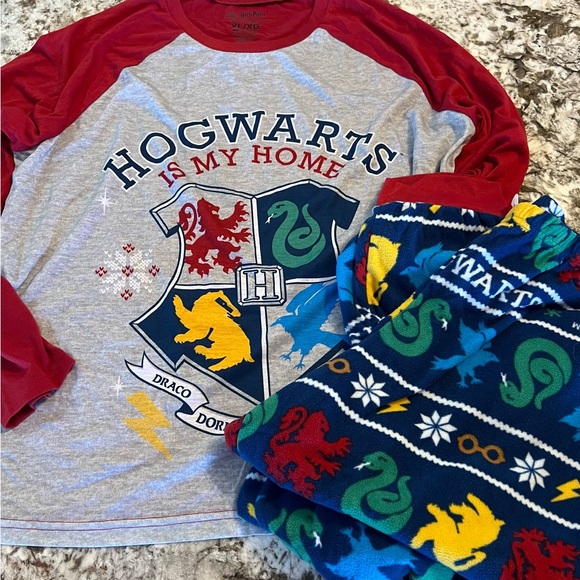 XL Briefly Stated Mens 2-Piece Harry Potter Sleep Set Sleepwear Pajama Christmas - Picture 10 of 10